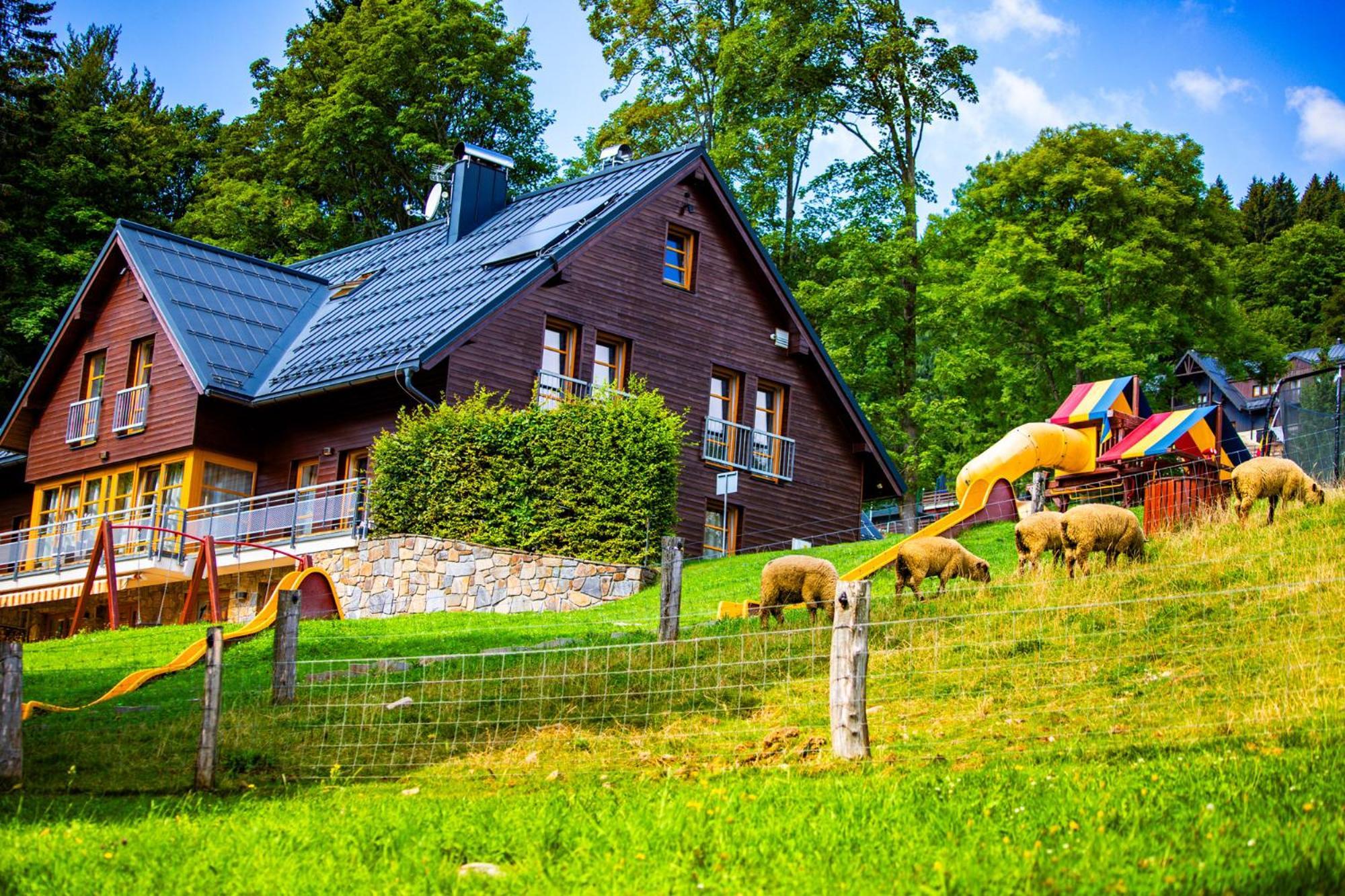 Amenity Hotel & Resort Špindlerŭv Mlýn Ngoại thất bức ảnh